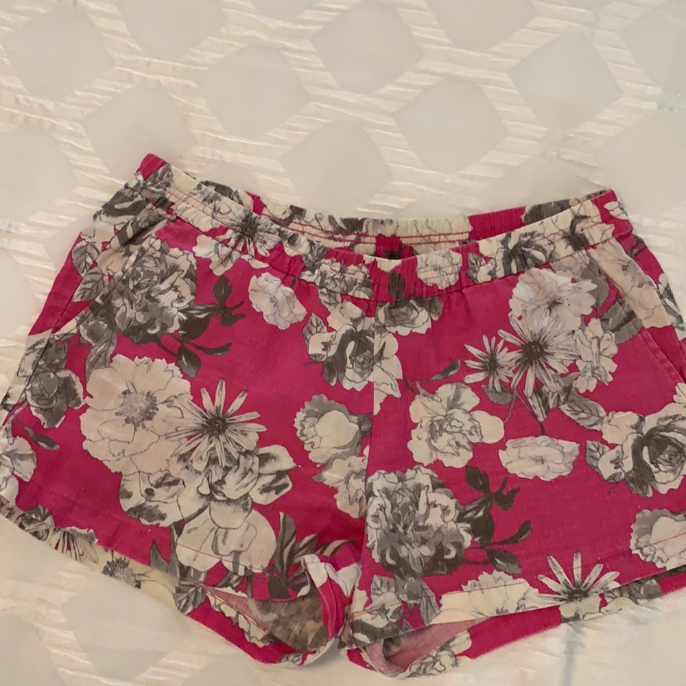 Linen shorts